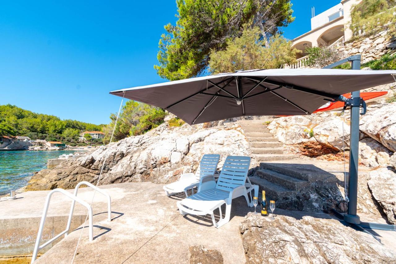 Apartments By The Sea Cove Zaglav, Korcula - 12208 Прижба Экстерьер фото